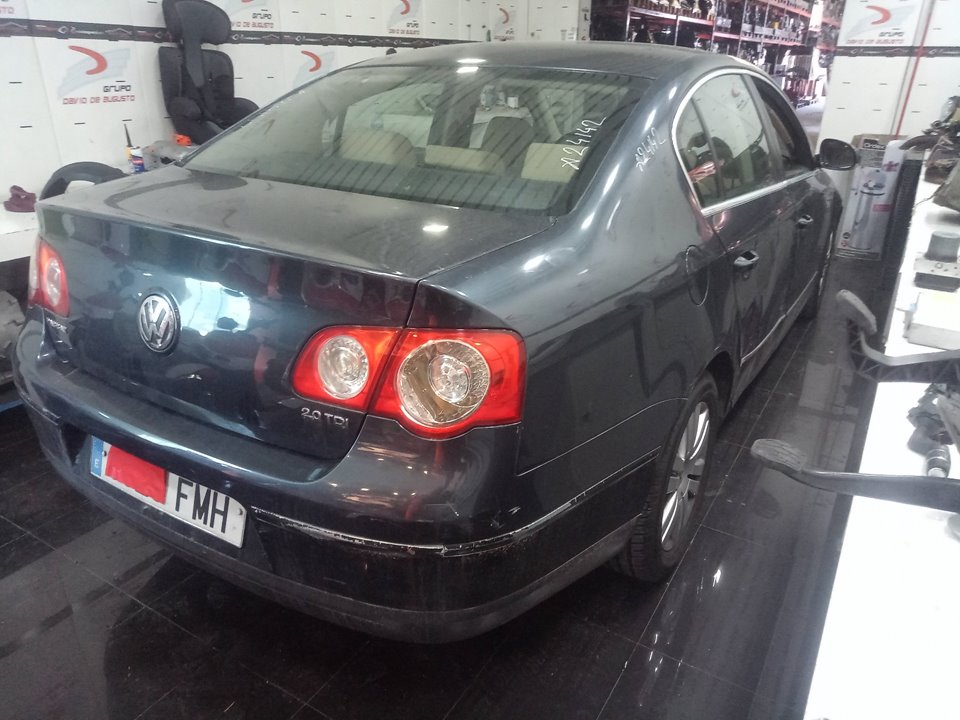 VOLKSWAGEN PASSAT BERLINA (3C2) Advance Motor 2,0 Ltr. - 103 kW TDI