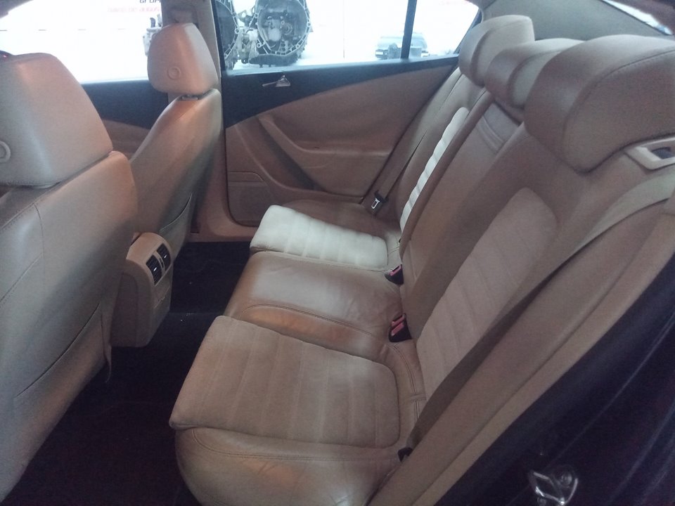 VOLKSWAGEN PASSAT BERLINA (3C2) Advance Motor 2,0 Ltr. - 103 kW TDI