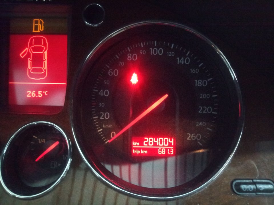 VOLKSWAGEN PASSAT BERLINA (3C2) Advance Motor 2,0 Ltr. - 103 kW TDI