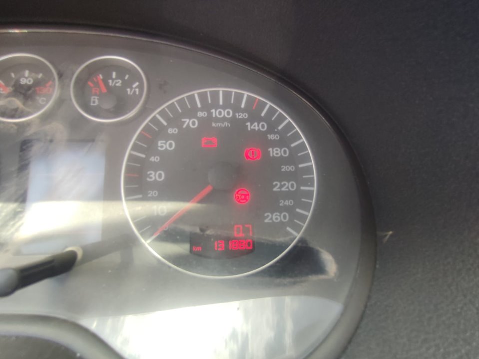 AUDI A3 (8P) 2.0 TDI Ambiente Motor 2,0 Ltr. - 103 kW TDI