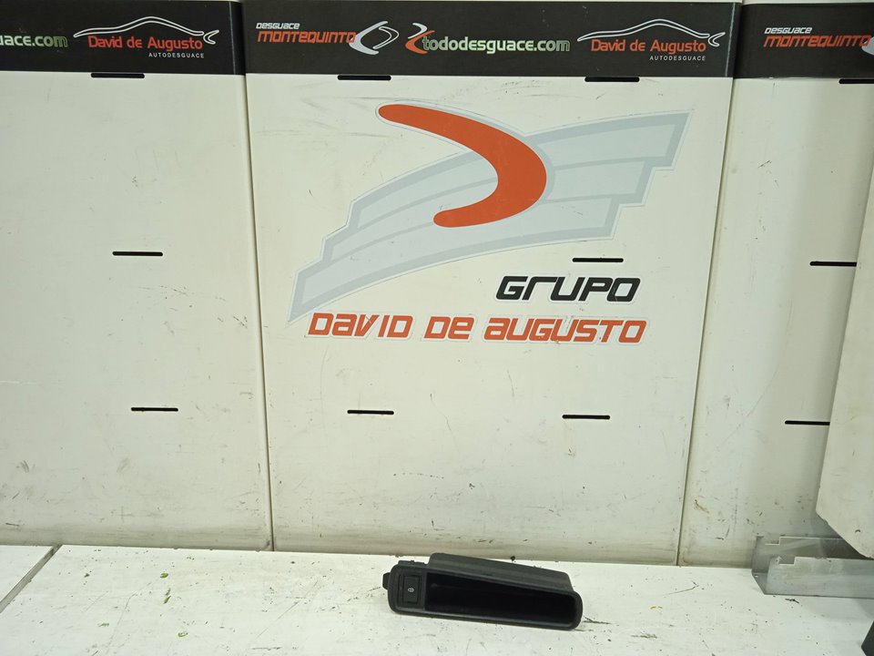 BOTÓN DE BLOQUEO DE PUERTA JAGUAR XE Prestige
