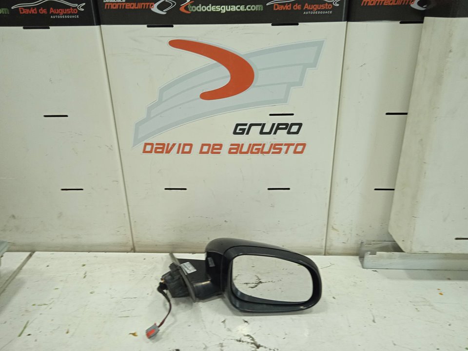 RETROVISOR DERECHO foto 5