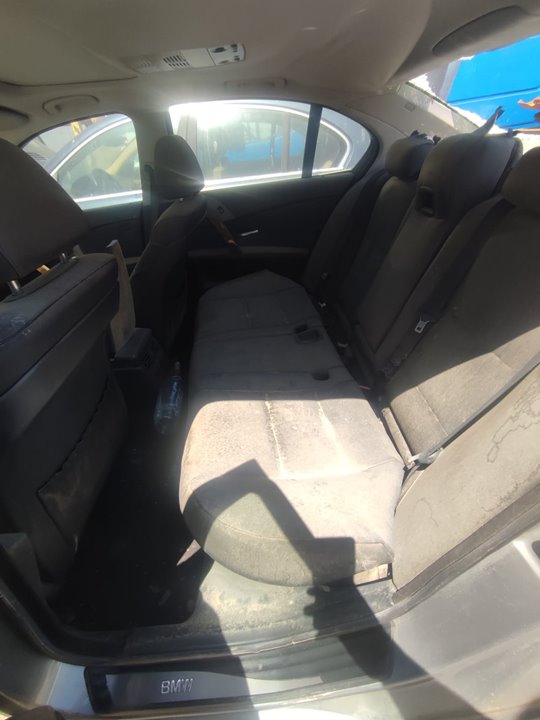 BMW SERIE 5 BERLINA (E60) 530d Motor 3,0 Ltr. - 160 kW Turbodiesel CAT