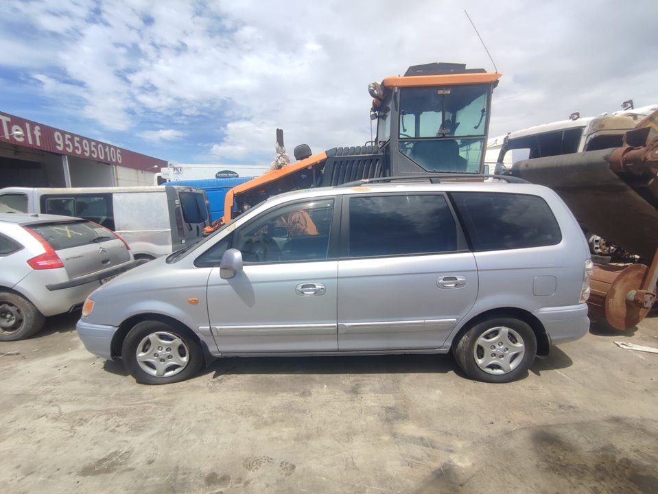 HYUNDAI TRAJET (FO) 2.0 GLS Motor 2,0 Ltr. - 100 kW 16V CAT foto 2