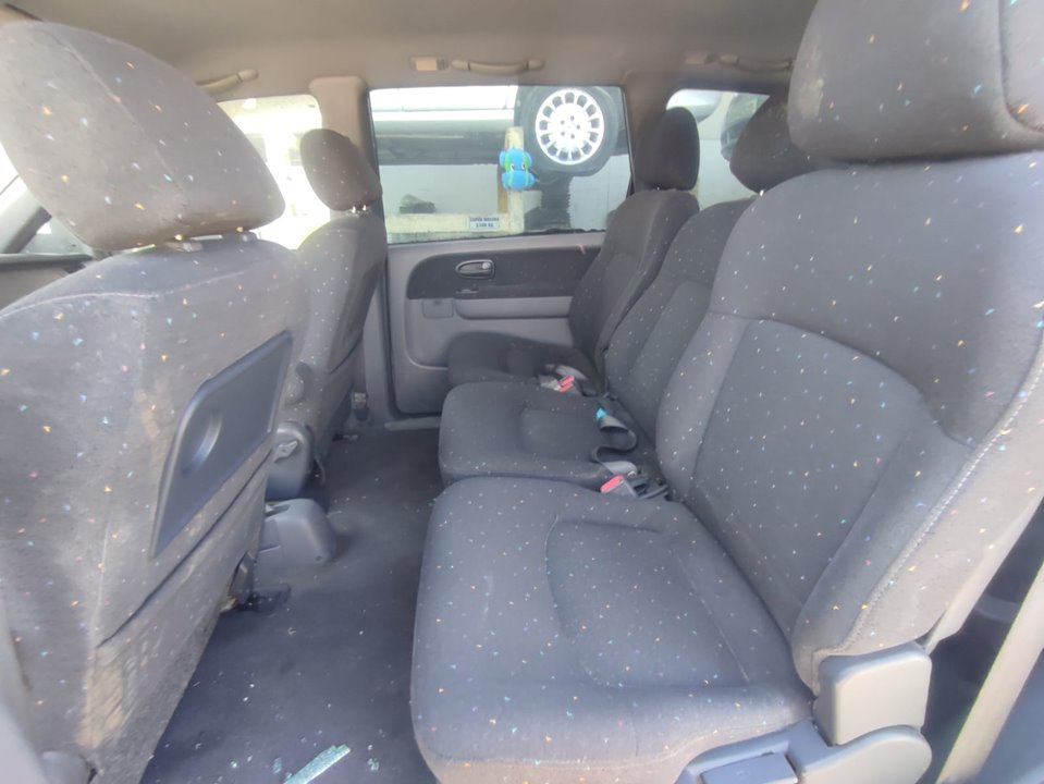 HYUNDAI TRAJET (FO) 2.0 GLS Motor 2,0 Ltr. - 100 kW 16V CAT foto 9