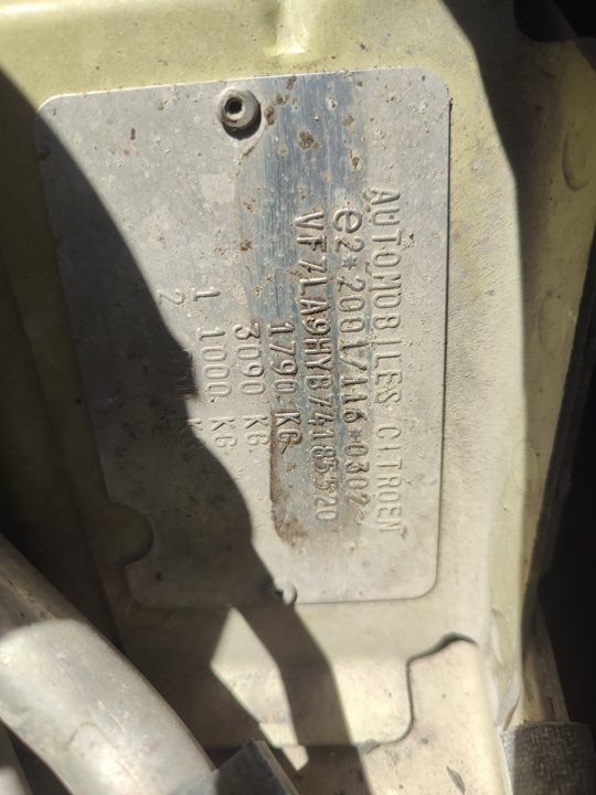 CITROEN C4 BERLINA 1.6 16V HDi FAP Motor 1,6 Ltr. - 80 kW 16V HDi FAP
