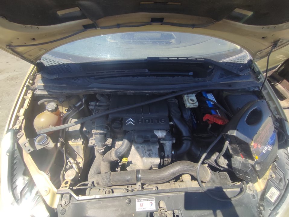 CITROEN C4 BERLINA 1.6 16V HDi FAP Motor 1,6 Ltr. - 80 kW 16V HDi FAP