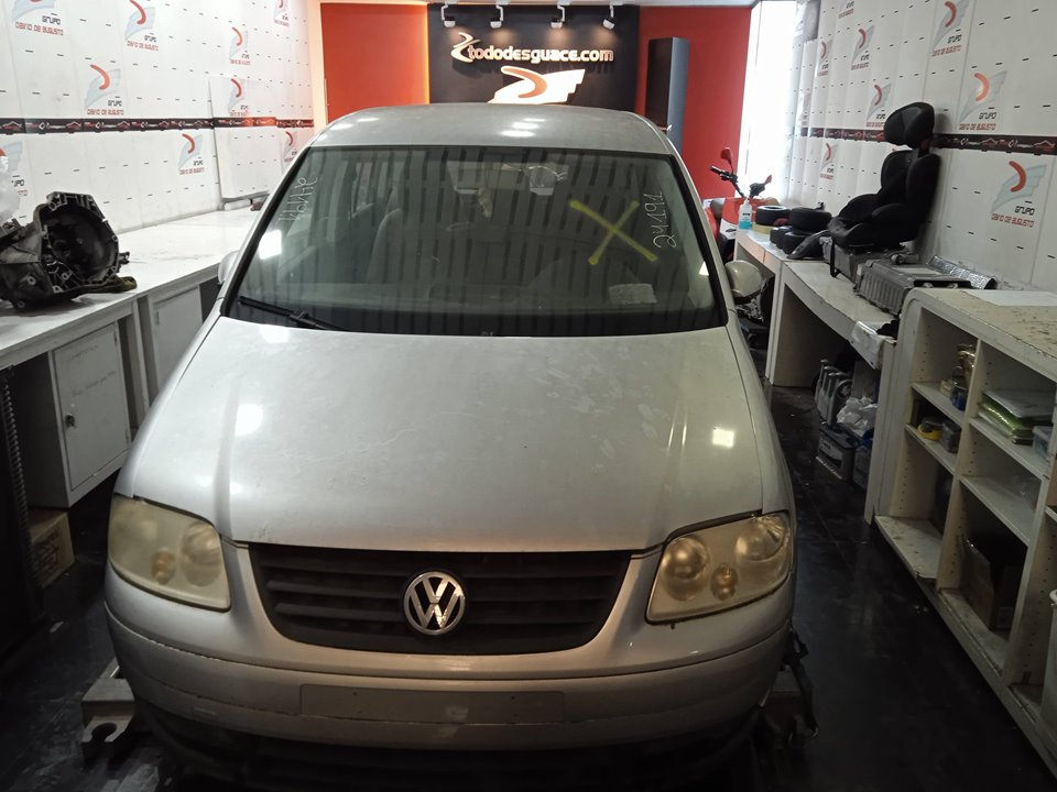 ANCLAJE CINTURON DELANTERO DERECHO VOLKSWAGEN TOURAN (1T1) Advance