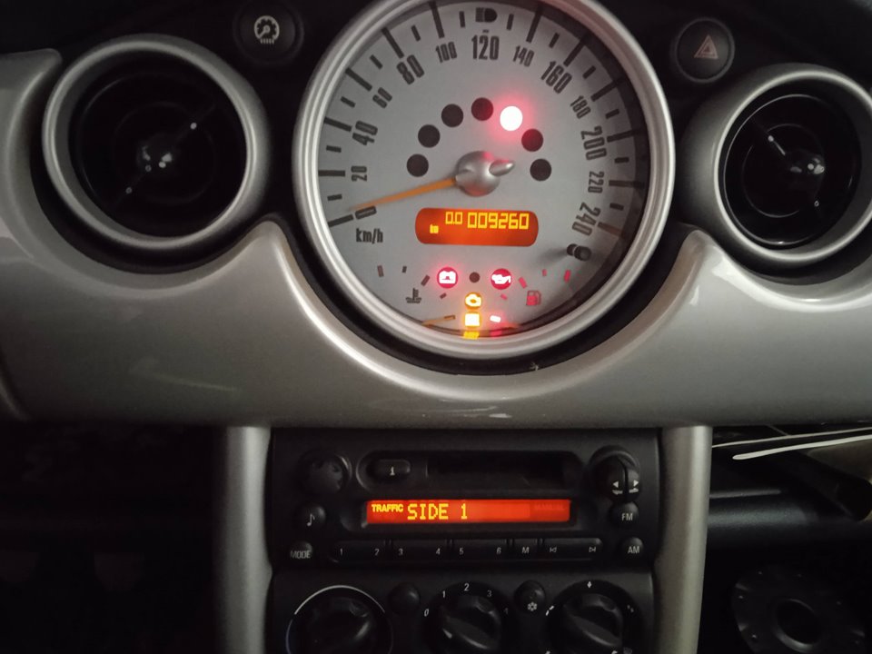 BMW MINI (R50,R53) One Motor 1,6 Ltr. - 66 kW 16V CAT
