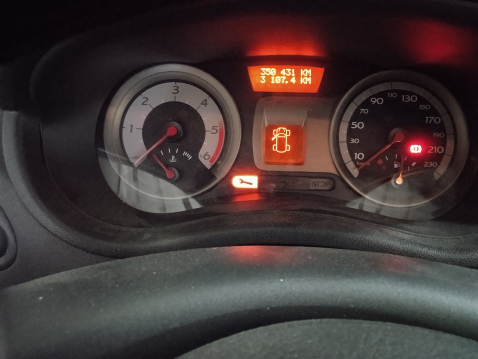 RENAULT CLIO III Confort Expression Motor 1,5 Ltr. - 63 kW dCi Diesel CAT