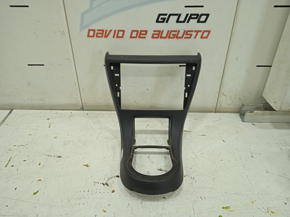 EMBELLECEDOR PANEL CENTRAL FORD MONDEO SPORTBREAK (CA2) Trend (09.2010->)