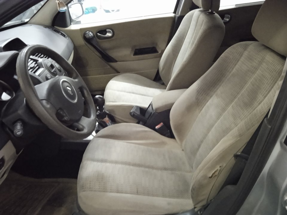 RENAULT MEGANE II FAMILIAR Dynamique Motor 1,5 Ltr. - 63 kW dCi Diesel CAT