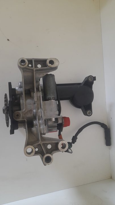 BOMBA ACEITE VOLVO V40 CROSS COUNTRY (2012-0) Basis