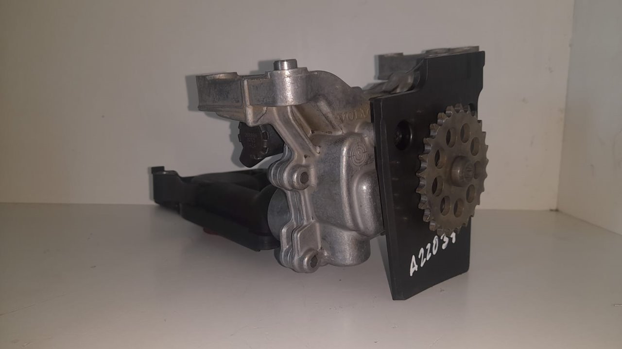 BOMBA ACEITE VOLVO V40 CROSS COUNTRY (2012-0) Basis