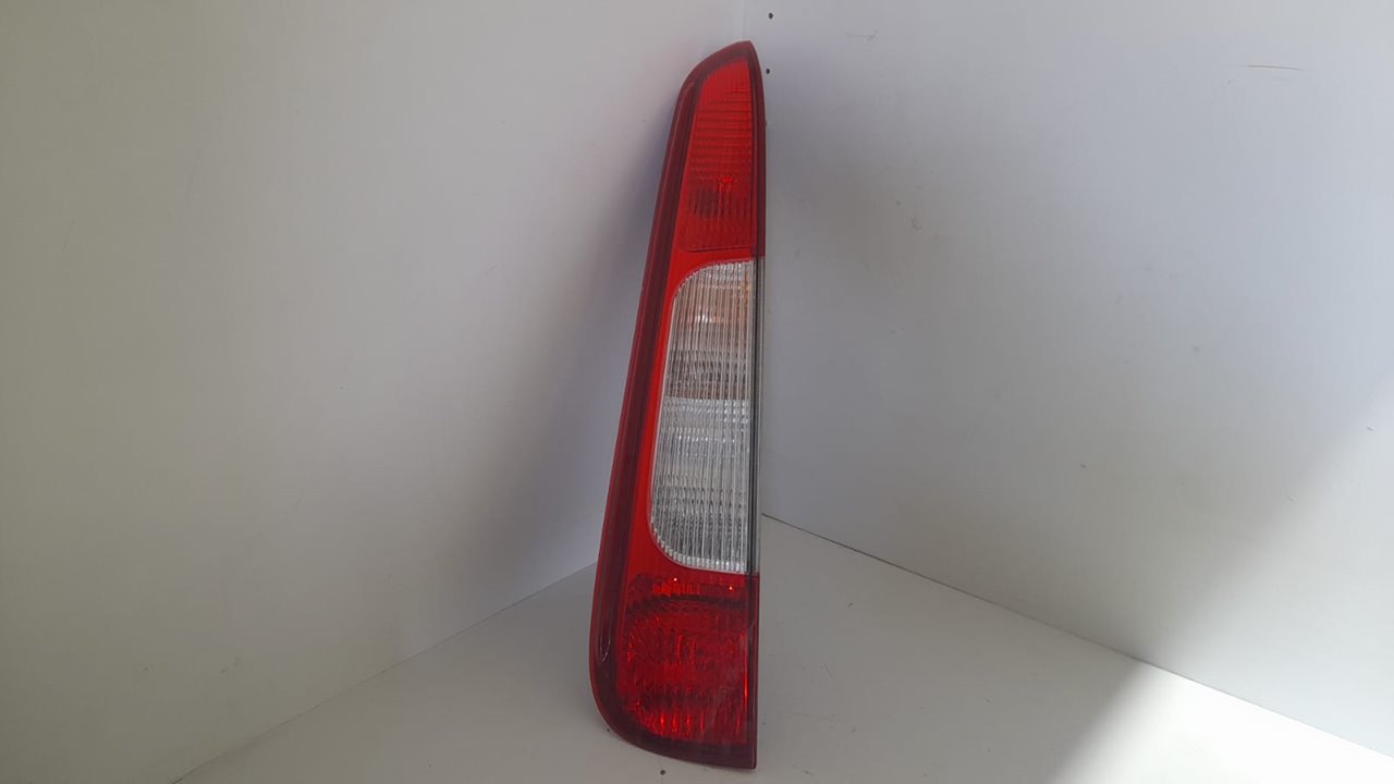 PILOTO TRASERO IZQUIERDO FORD FOCUS C-MAX (CAP) Ambiente (D)