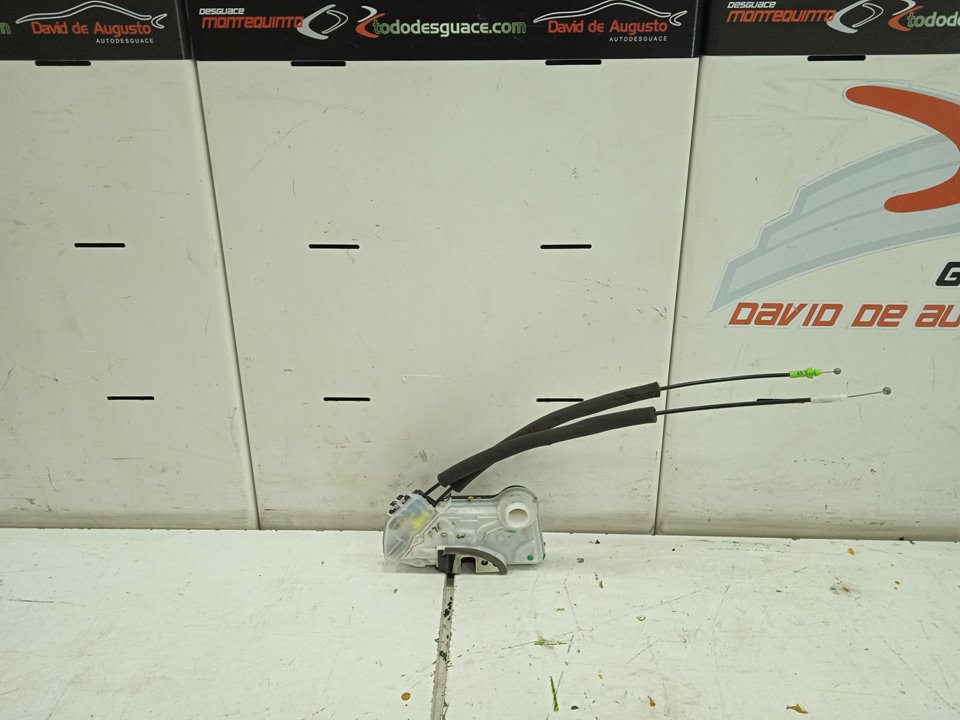 CERRADURA PUERTA DELANTERA DERECHA foto 4