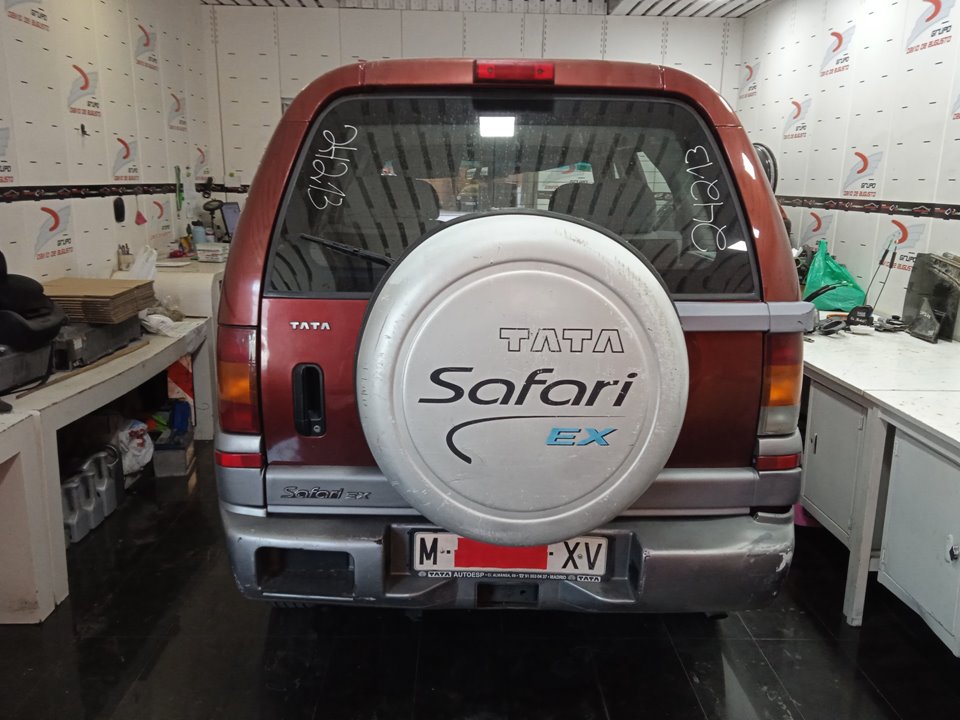 TATA SAFARI 4X4 1.948