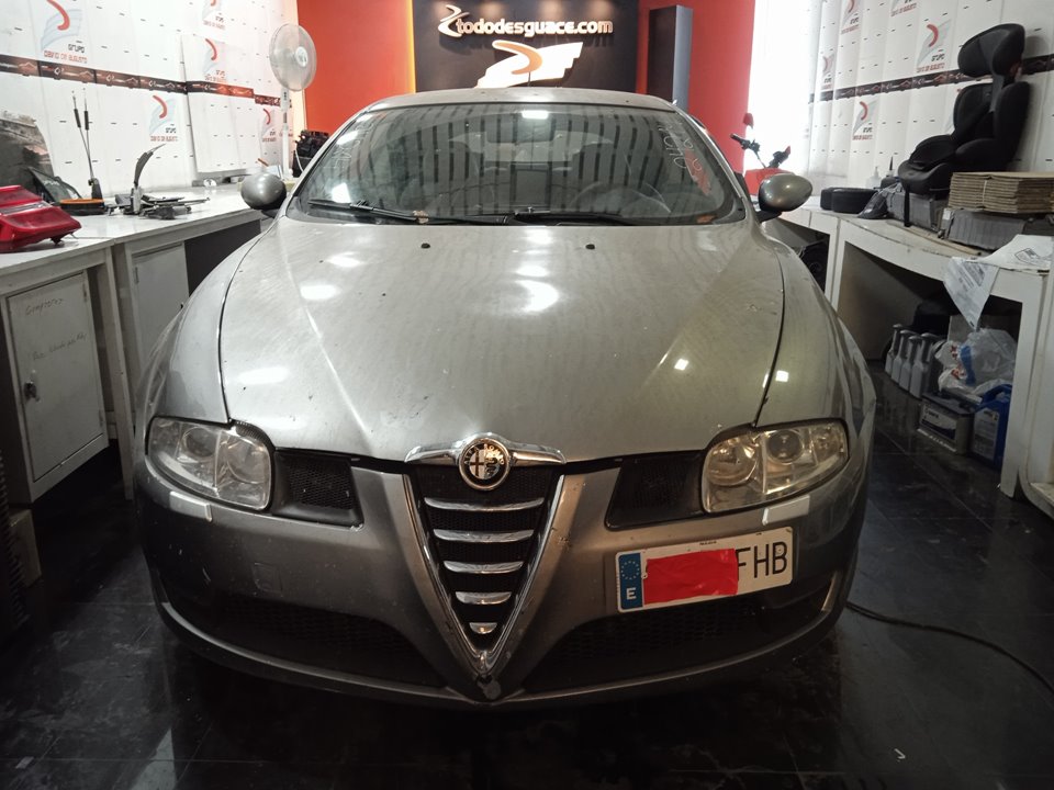 ALFA ROMEO GT (125) 1.9 JTD 16V M-Jet Distinctive Collezione Motor 1,9 Ltr. - 110 kW JTD (M) 16V CAT