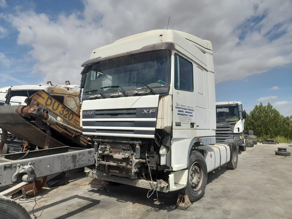 GRUPO TRASERO DAF SERIE XF105.XXX Fsa 4x2 Space-Cab