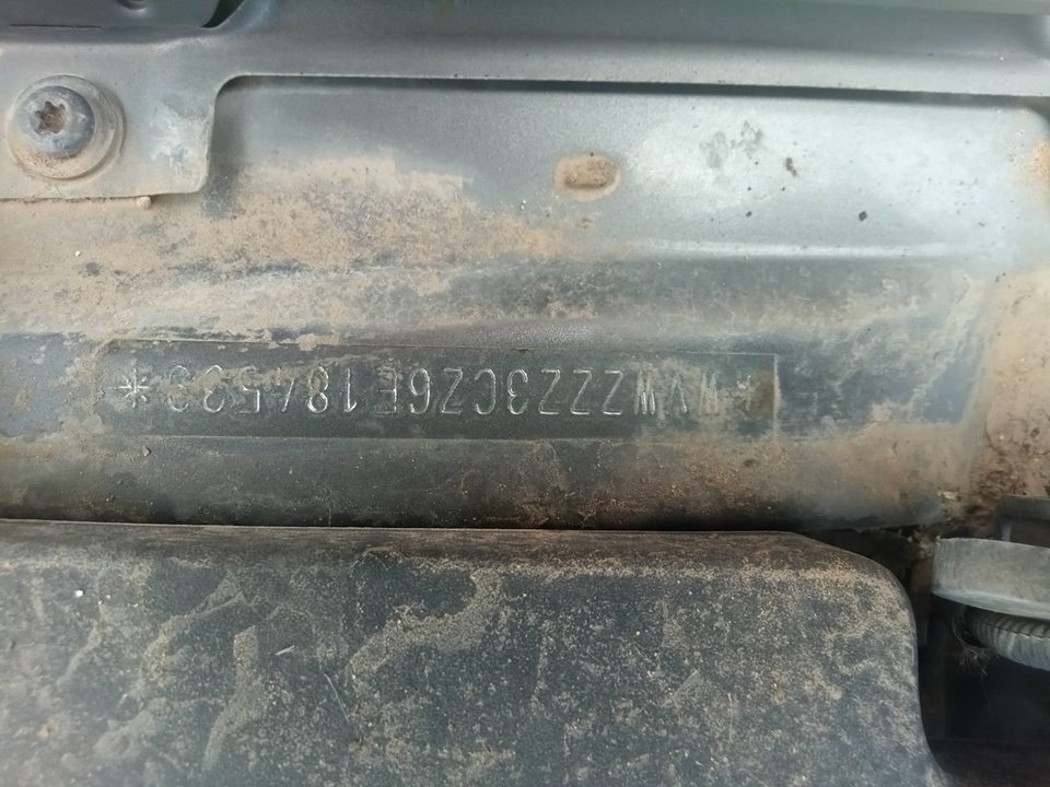 VOLKSWAGEN PASSAT VARIANT (3C5) Highline Motor 2,0 Ltr. - 103 kW TDI