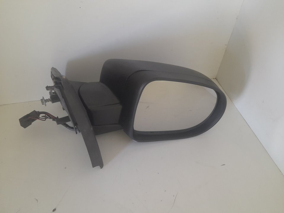 RETROVISOR DERECHO