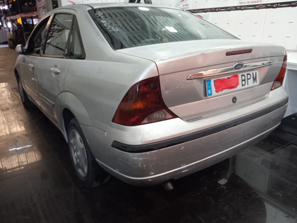 FORD FOCUS BERLINA (CAK) Ghia Motor 1,8 Ltr. - 66 kW TDDI Turbodiesel CAT