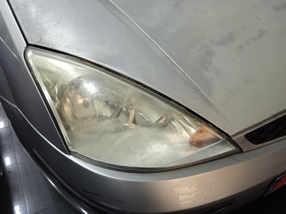 FORD FOCUS BERLINA (CAK) Ghia Motor 1,8 Ltr. - 66 kW TDDI Turbodiesel CAT