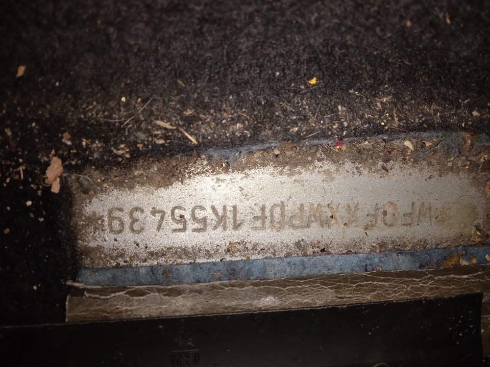 FORD FOCUS BERLINA (CAK) Ghia Motor 1,8 Ltr. - 66 kW TDDI Turbodiesel CAT