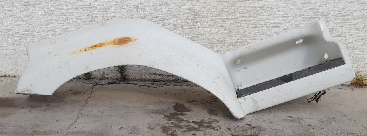 ESTRIBO DERECHO RENAULT MIDLUM DXI 7 280.16