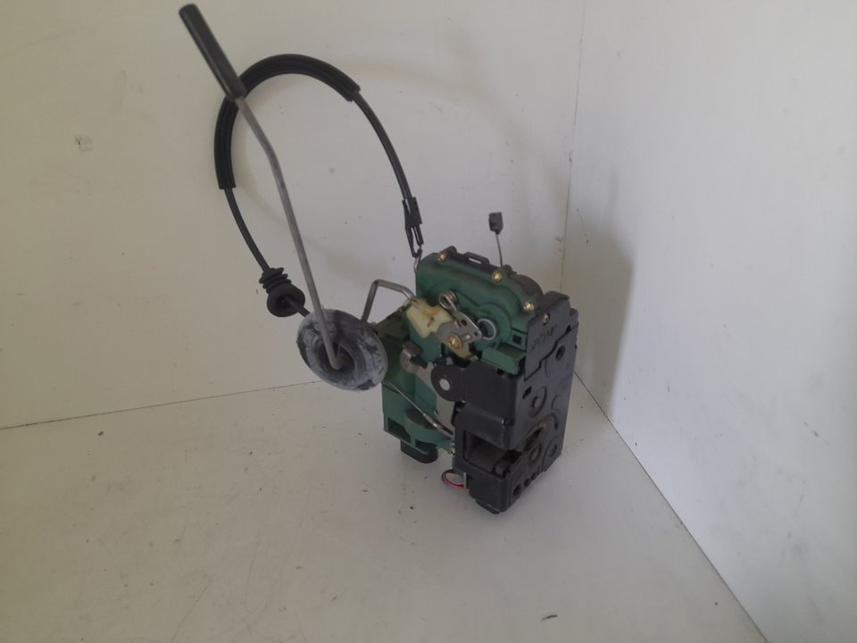 CERRADURA PUERTA DELANTERA DERECHA