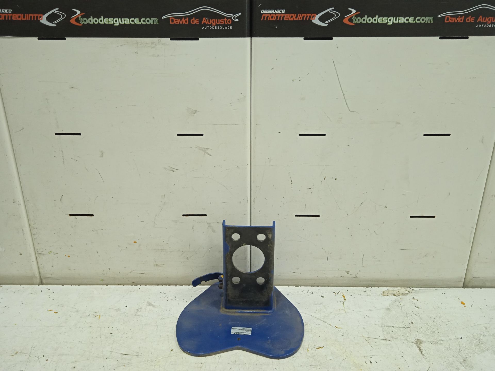 SOPORTE MERCEDES-BENZ ANTOS BM 963.XXX 2-ACHSER 18XX 4x2 OM470 SZM M ClassicSpace