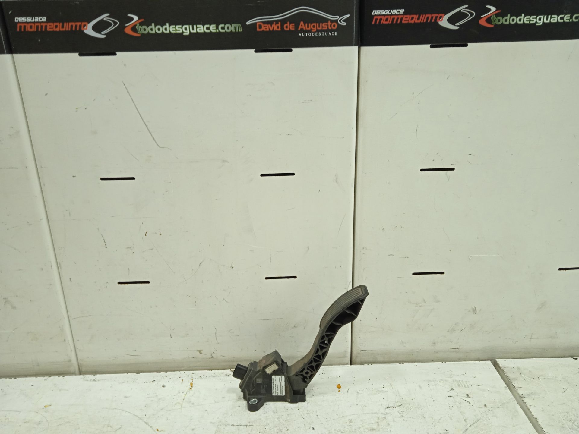 PEDAL ACELERADOR TOYOTA VERSO Active