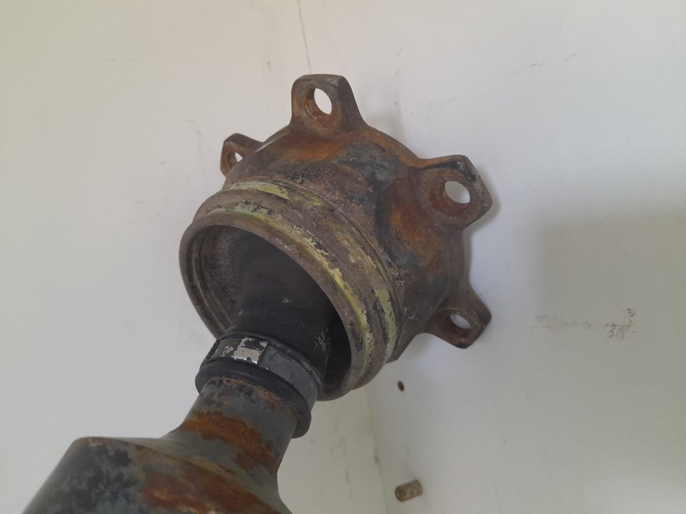 CARDAN TRASERO MITSUBISHI MONTERO (V60/V70) 3.2 DI-D GLX Hunter (5-ptas.)   |   10.01 - ...