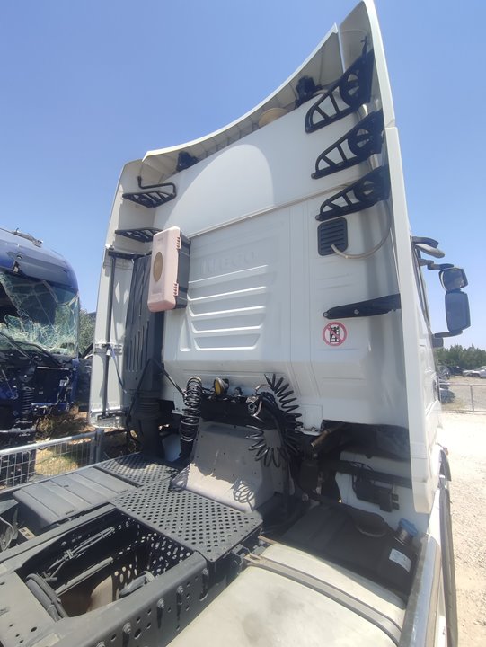 IVECO STRALIS (AS) FSA T/FP LT 4x2 Gran espacio Motor 12,9 Ltr. - 368 kW Diesel