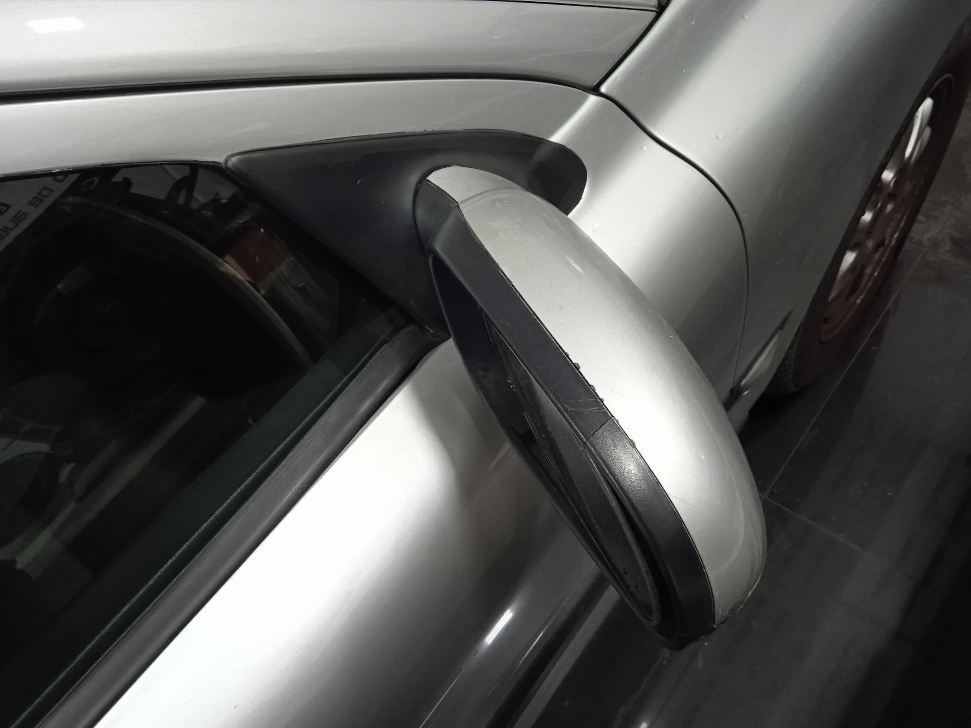 VOLVO S60 BERLINA 2.4  (103kW) Motor 2,4 Ltr. - 103 kW CAT