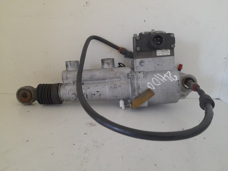 SELECTOR DE CAMBIO AUTOMÁTICO MERCEDES-BENZ ATEGO 3-EJES 26 T /BM 950/2/4 2528  (6X2)       OM 906 LA L (Largo)