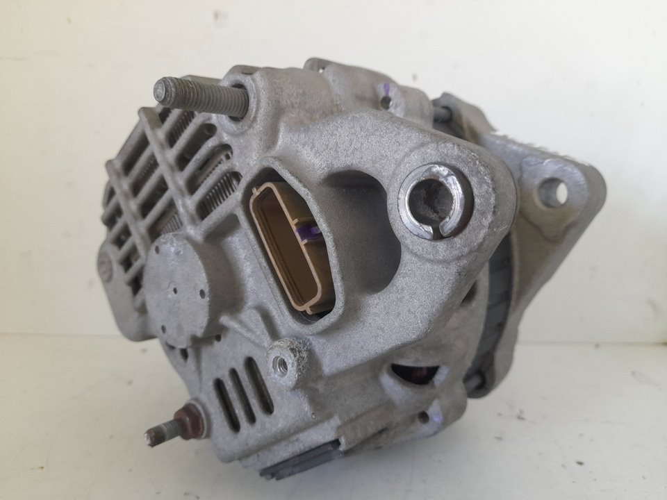 ALTERNADOR foto 2
