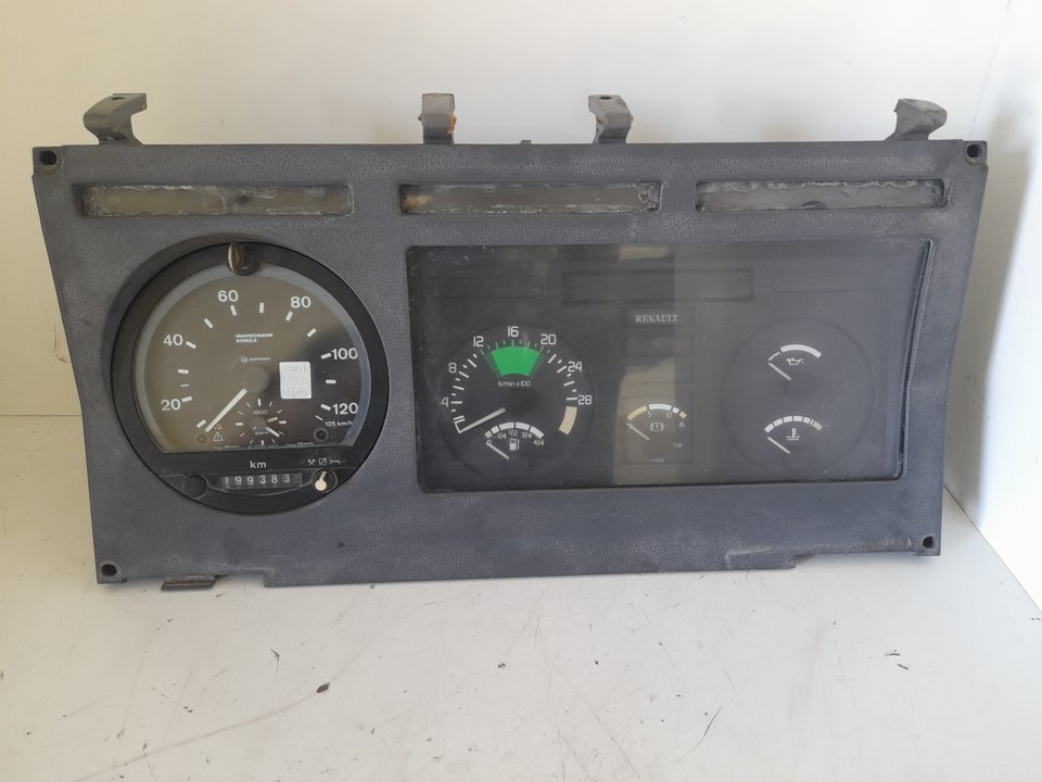 CUADRO INSTRUMENTOS RENAULT M 180.13/C MIDLINER E2 FKI   Modelo 180.13   132 KW Cabina doble