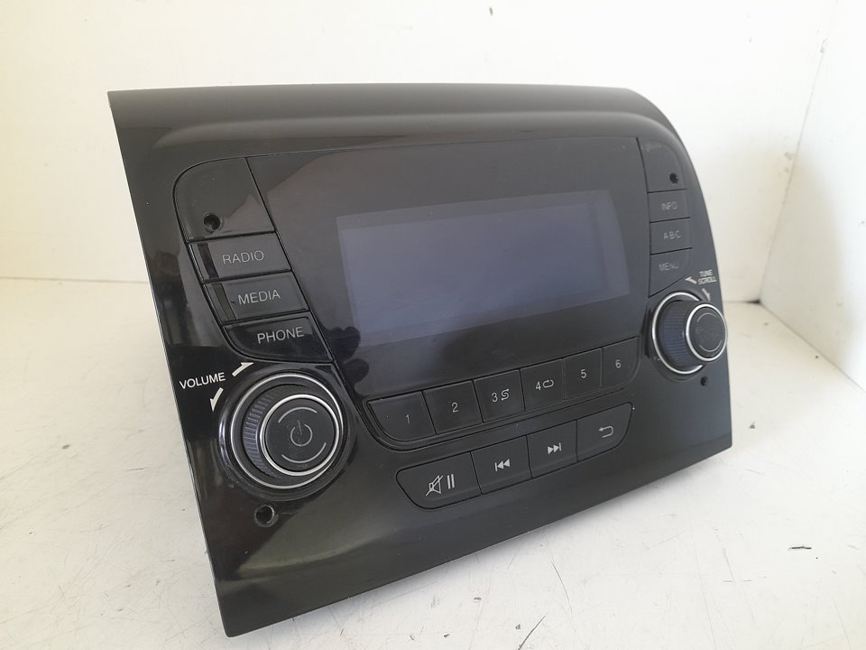 SISTEMA AUDIO / RADIO CD foto 2