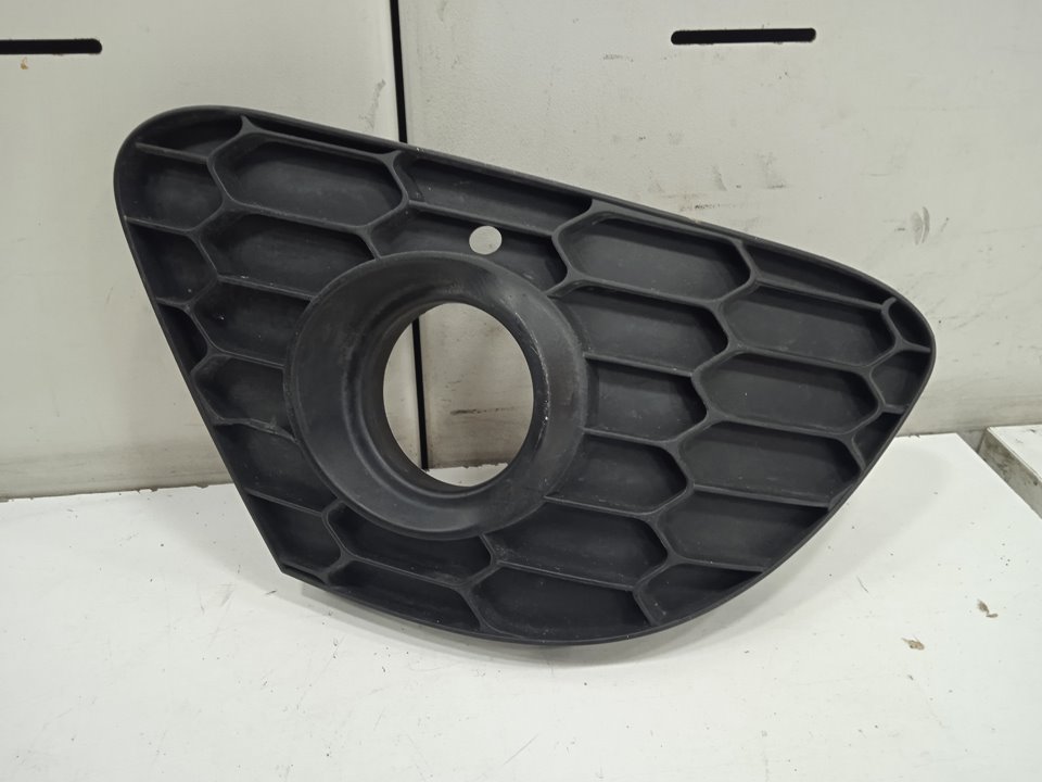 REJILLA ANTINIEBLA DELANTERA DERECHA ALFA ROMEO GIULIETTA (191) Sprint
