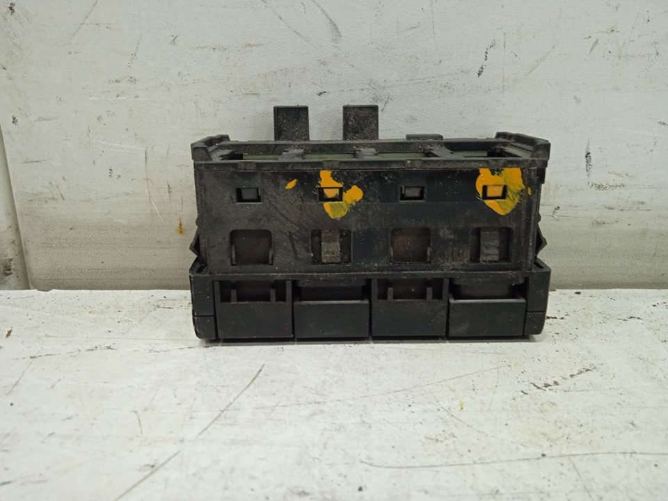 MANDO MULTIFUNCION MERCEDES-BENZ ACTROS BM 963.XXX 2-ACHSER 18XX 4x2 SZM L BigSpace