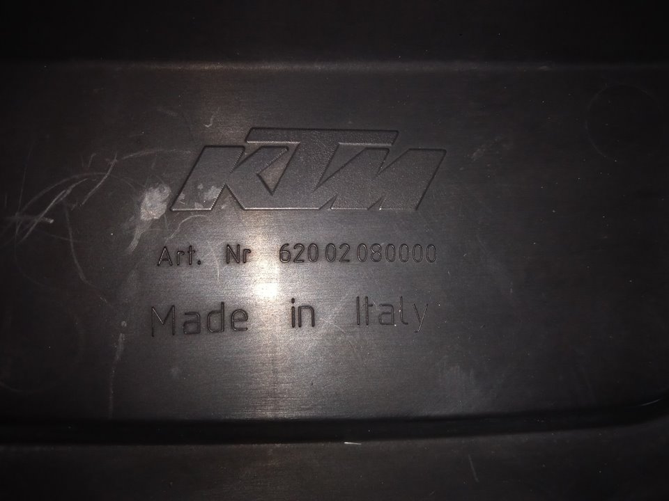TAPA KTM 990 SUPERMOTO 990 Supermoto T