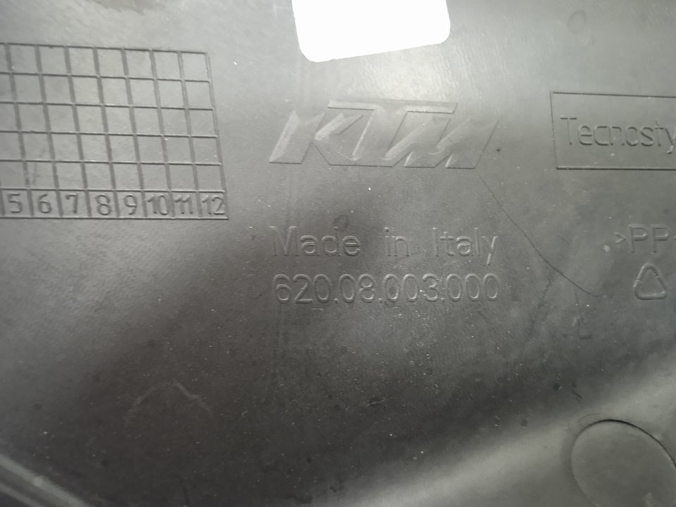 TAPA KTM 990 SUPERMOTO 990 Supermoto T