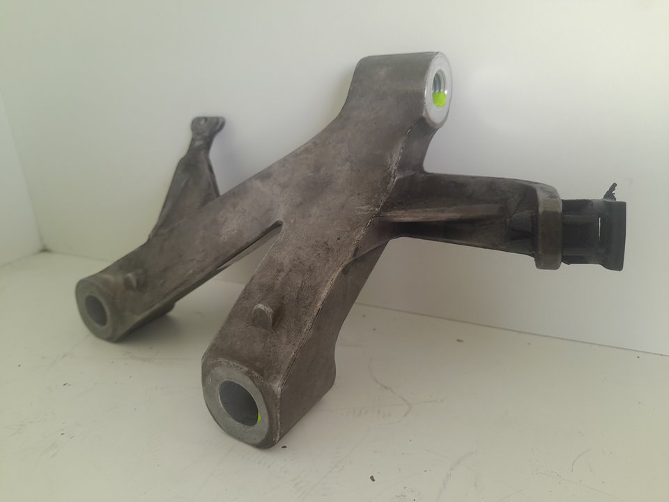 SOPORTE ALTERNADOR MAN TGX 18.XXX FG /   4x2   BL XL