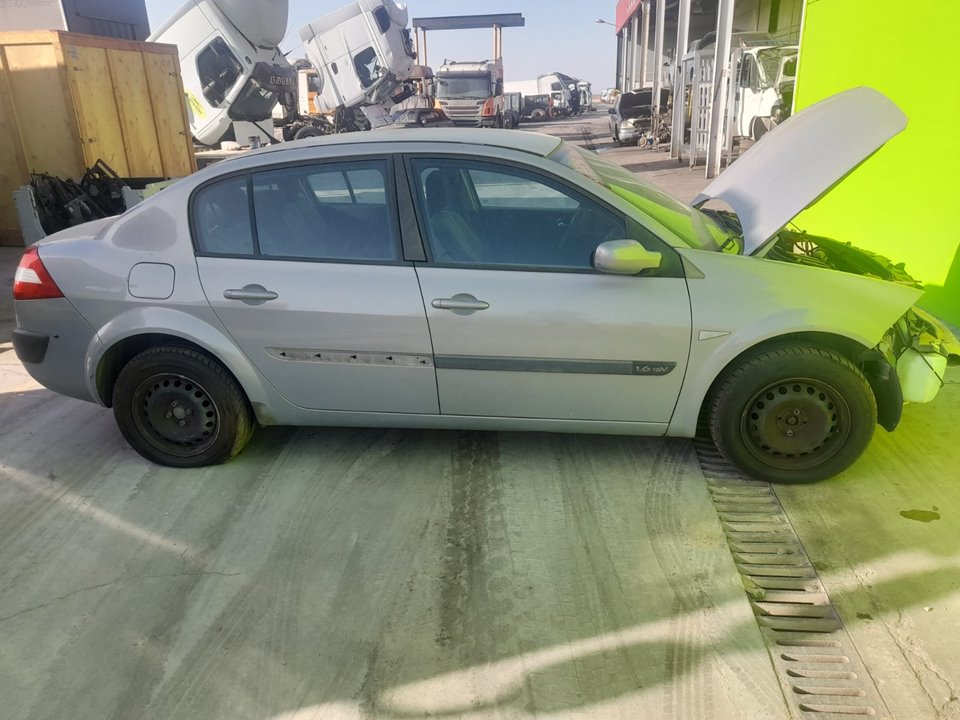 RENAULT MEGANE II BERLINA 5P Confort Authentique Motor 1,6 Ltr. - 83 kW 16V