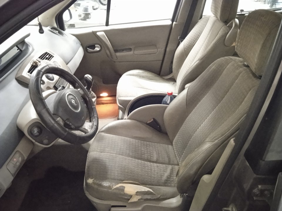RENAULT SCENIC II Confort Expression Motor 1,9 Ltr. - 88 kW dCi Diesel