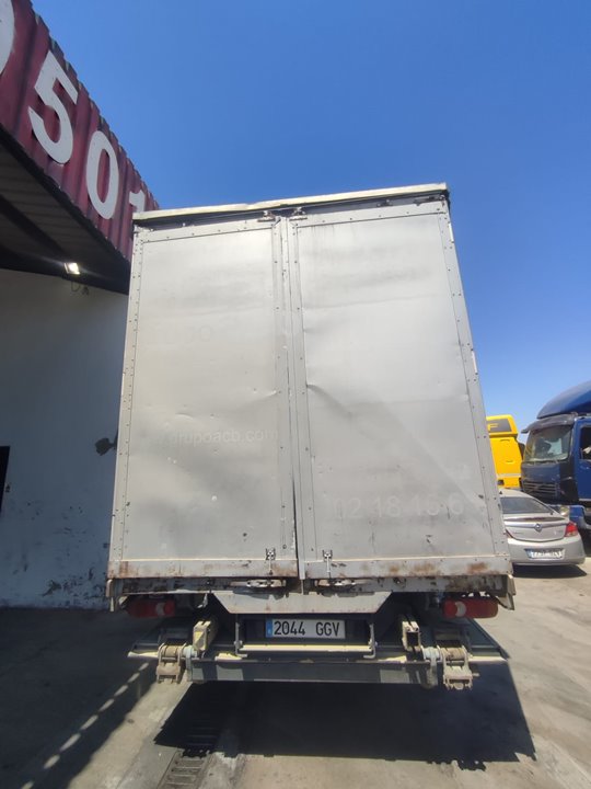 RENAULT MIDLUM FG   XXX.12                   E5 Cabina doble Motor 7,1 Ltr. - 206 kW Diesel