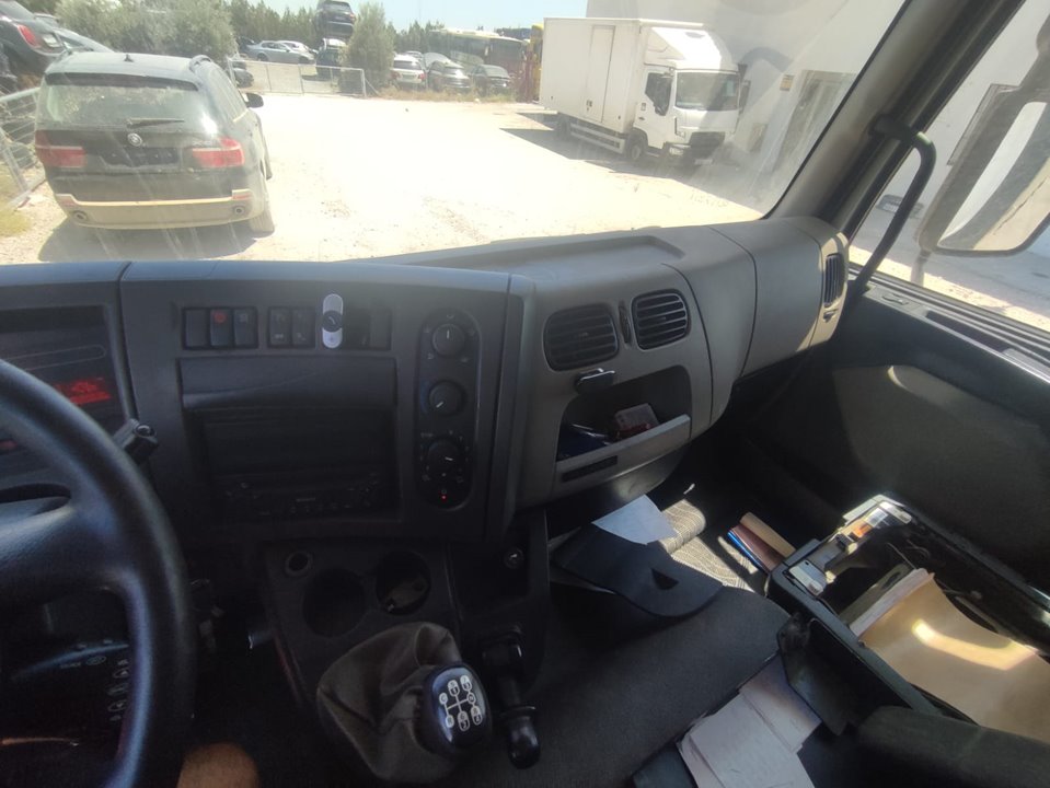 RENAULT MIDLUM FG   XXX.12                   E5 Cabina doble Motor 7,1 Ltr. - 206 kW Diesel