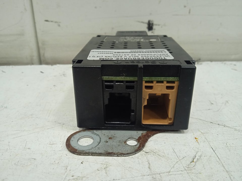 AMPLIFICADOR DE ANTENA VOLKSWAGEN GOLF V BERLINA (1K1) Conceptline (E)