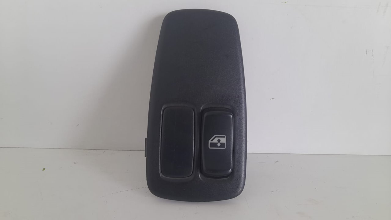 MANDO ELEVALUNAS DELANTERO DERECHO SCANIA SERIE P/G/R (C-CLASE) *